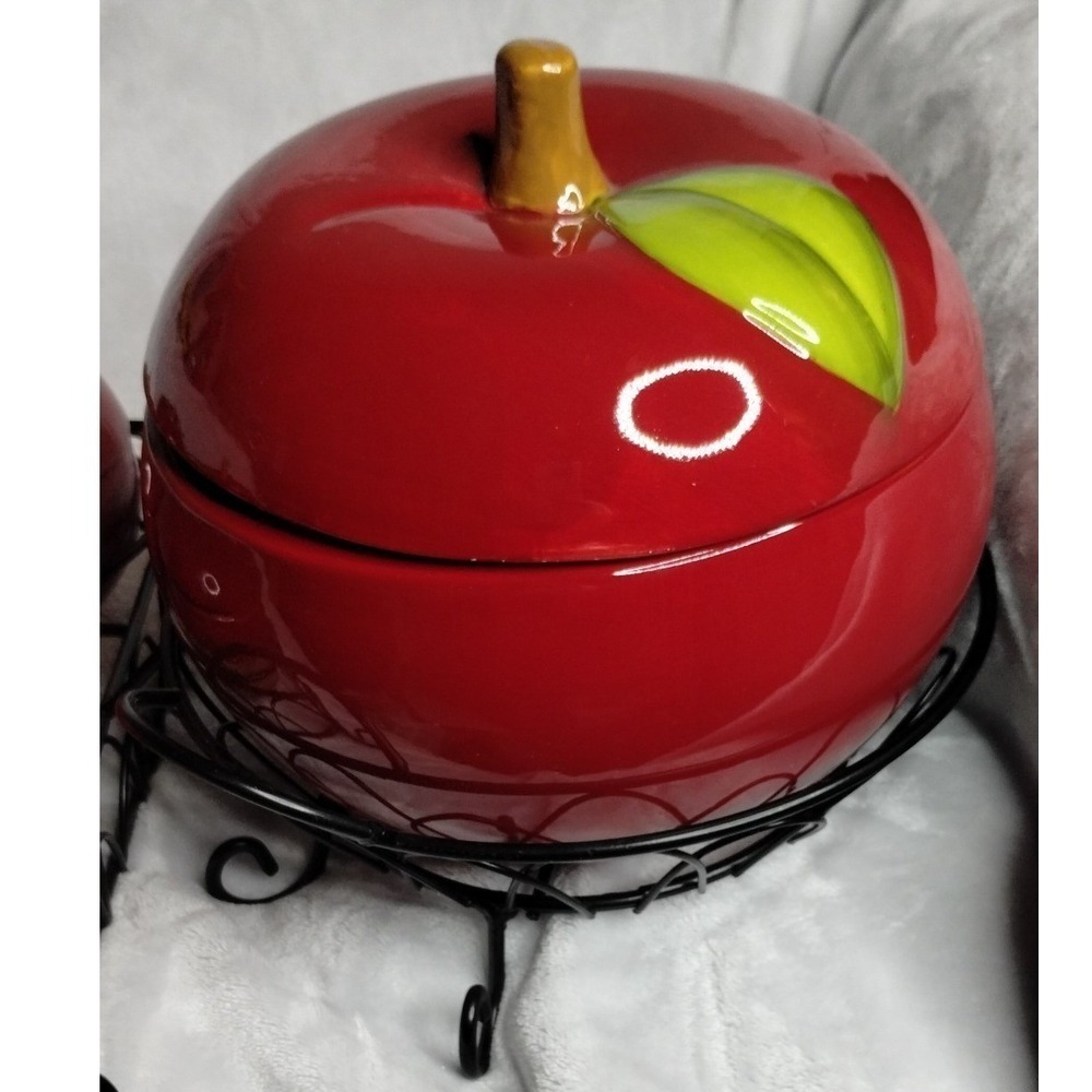 New‎ Temptations presentable Big Apple 3QT Tureen Set w/Wire Rack+4 Lidded Bowls - Picture 3 of 16